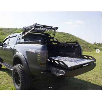 Выдвижная погрузочная платформа серия AQM для Dodge Ram (максимальная нагрузка в выдвинутом положении 400 кг)